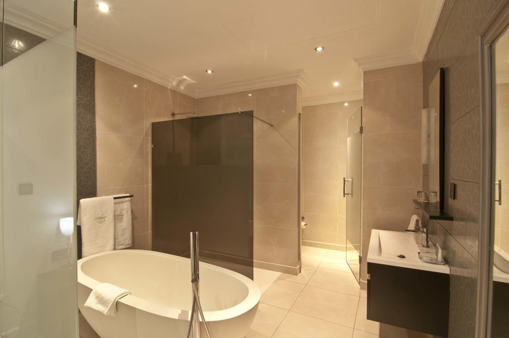 L'Eola Suites Abuja Zimmer foto
