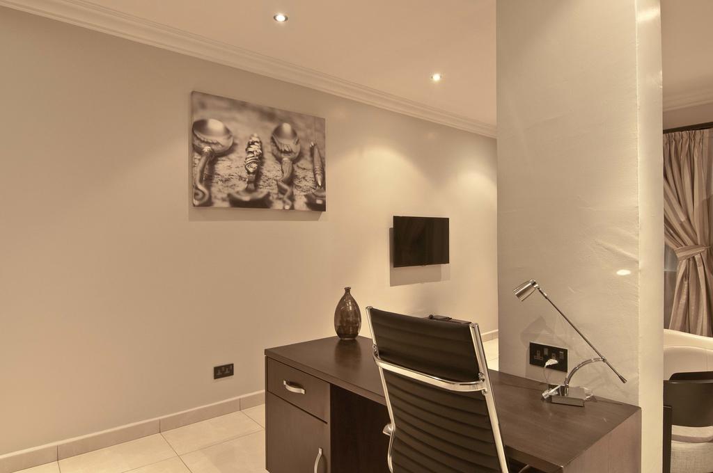 L'Eola Suites Abuja Zimmer foto