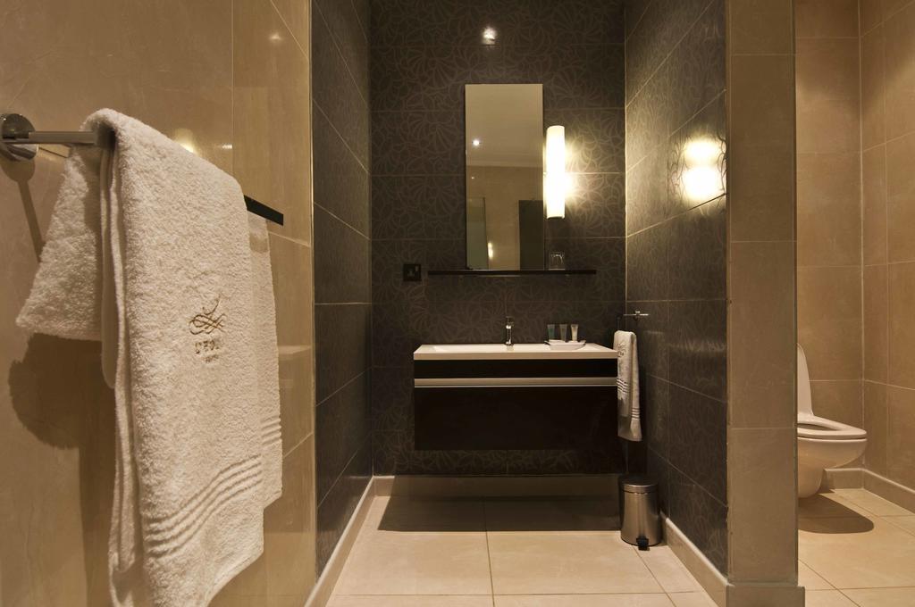 L'Eola Suites Abuja Zimmer foto
