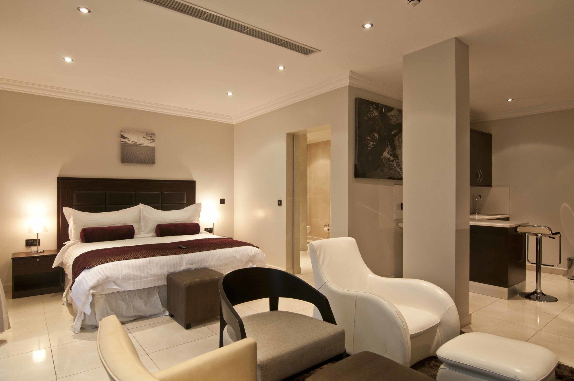 L'Eola Suites Abuja Exterior foto